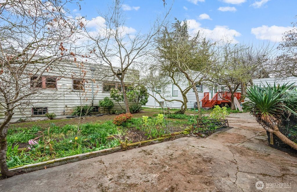 Photo of 1142 N 77th Street, Seattle, WA 98103 (MLS # 2500569)