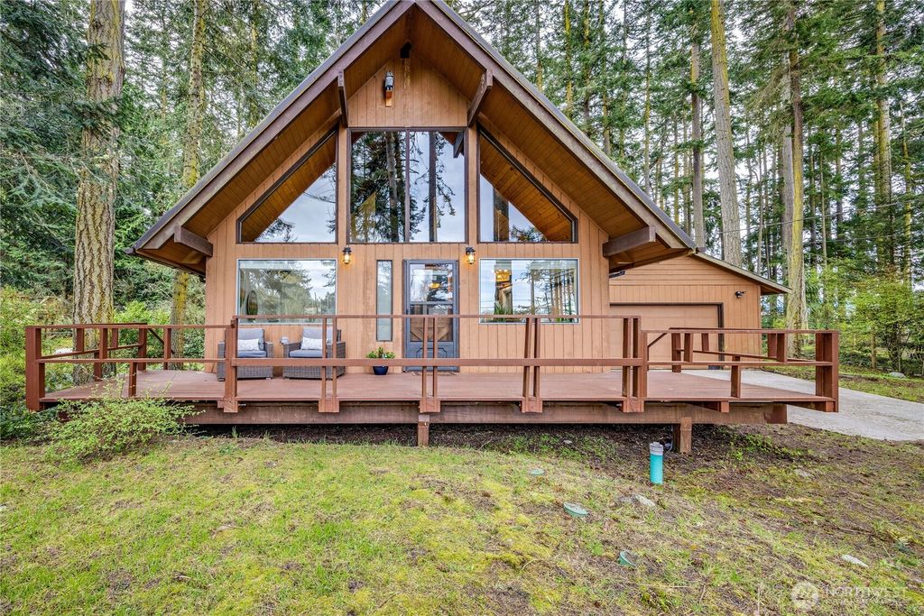Photo of 80 Vancouver Drive, Port Townsend, WA 98368 (MLS # 2506207)