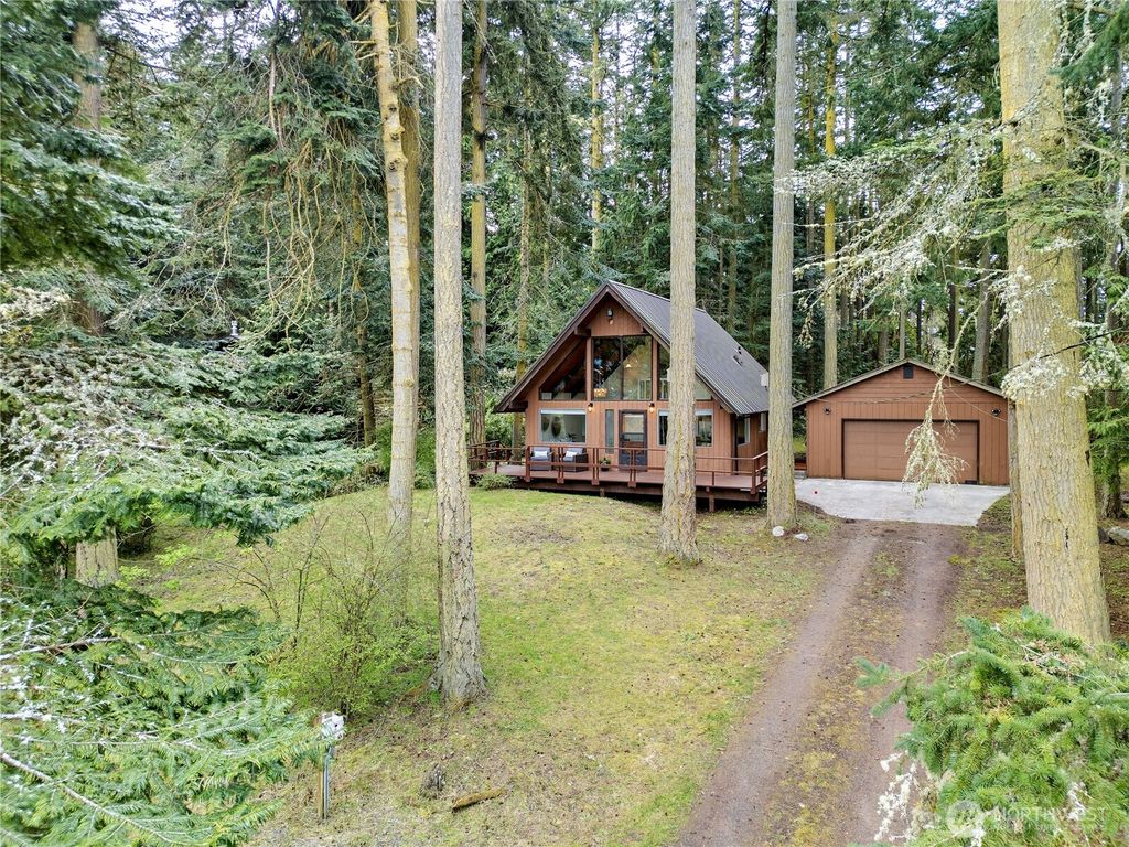 Photo of 80 Vancouver Drive, Port Townsend, WA 98368 (MLS # 2506207)