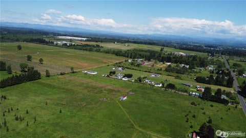 Photo of 415 State Route 505, Winlock, WA 98596 (MLS # 2546685)