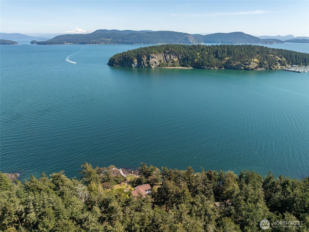Photo of 208 Tide's End Road, Lopez Island, WA 98261 (MLS # 2484568)