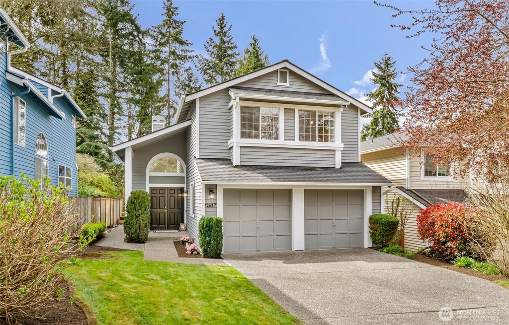 Photo of 12637 104th Avenue NE, Kirkland, WA 98034 (MLS # 2501923)