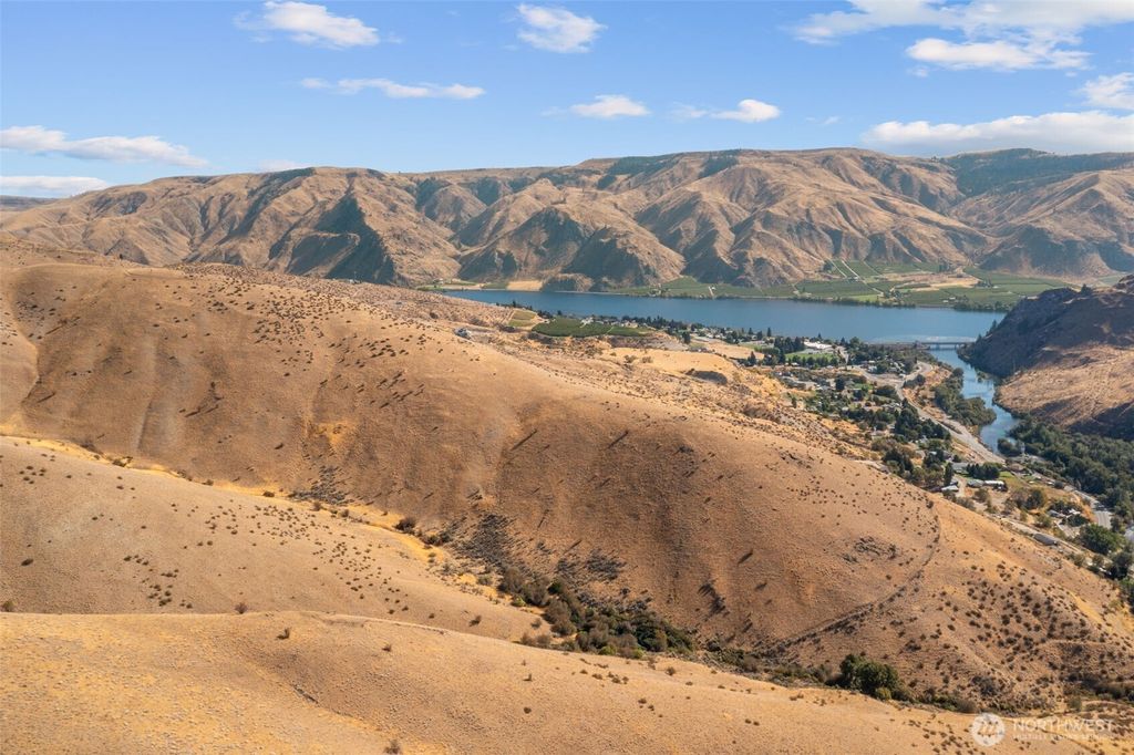 Photo of 0 Entiat River Road #Lot 5, Entiat, WA 98822 (MLS # 2473160)