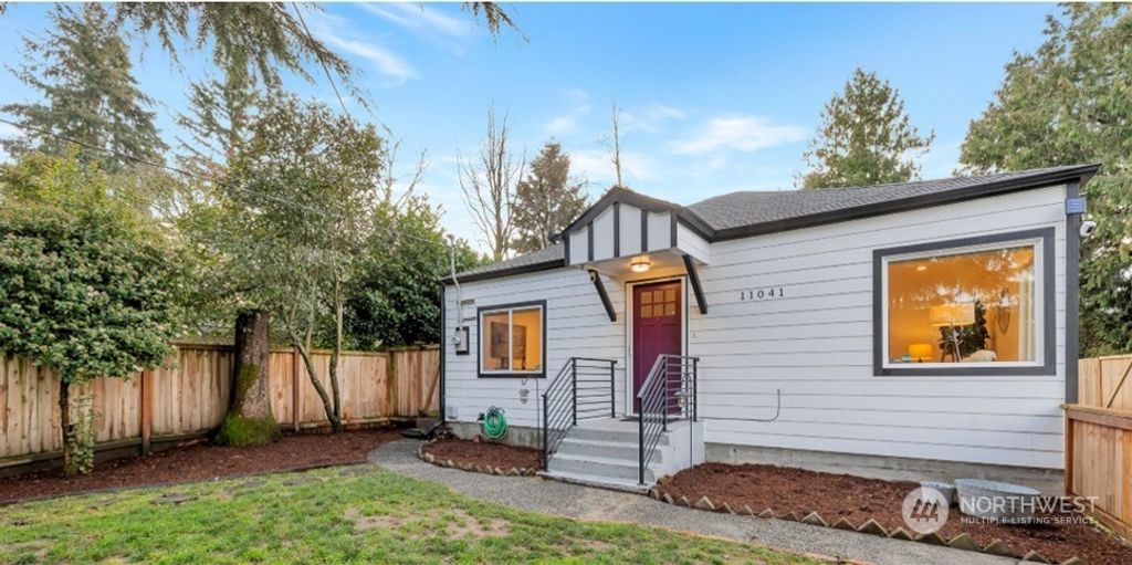 Photo of 11041 4th Avenue S, Seattle, WA 98168 (MLS # 2317143)