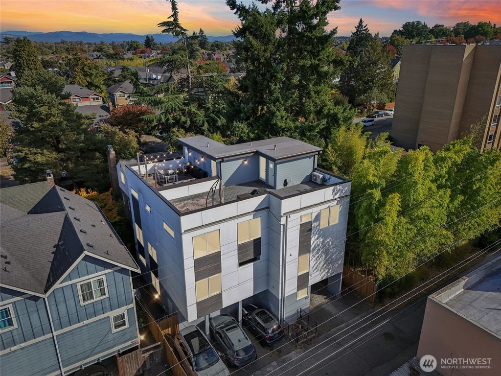 Photo of 6325 34th Avenue SW #C, Seattle, WA 98126 (MLS # 2437223)