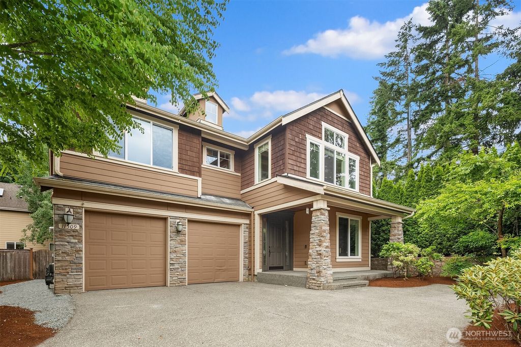 Photo of 11509 176th Court NE, Redmond, WA 98052 (MLS # 2398188)