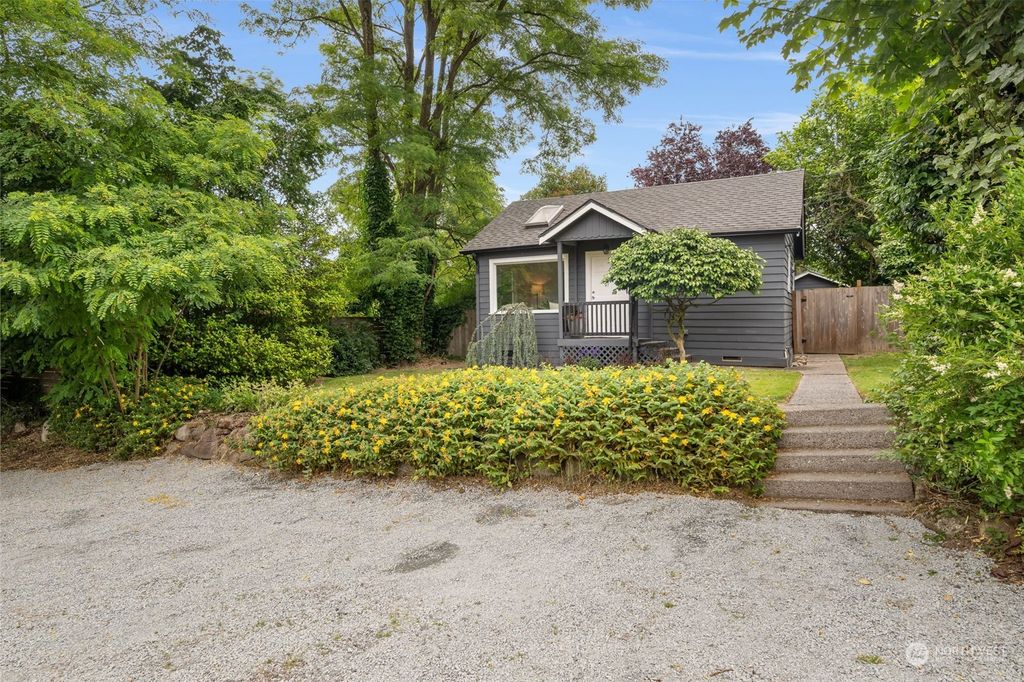 Photo of 10216 3rd Ave SW Ave, Seattle, WA 98146 (MLS # 2257227)