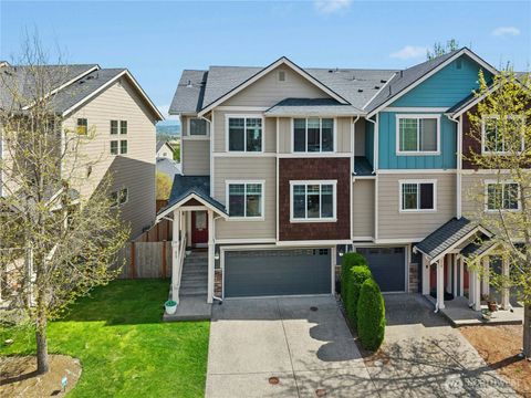 Photo of 527 Pilchuck Path, Everett, WA 98201 (MLS # 2500155)