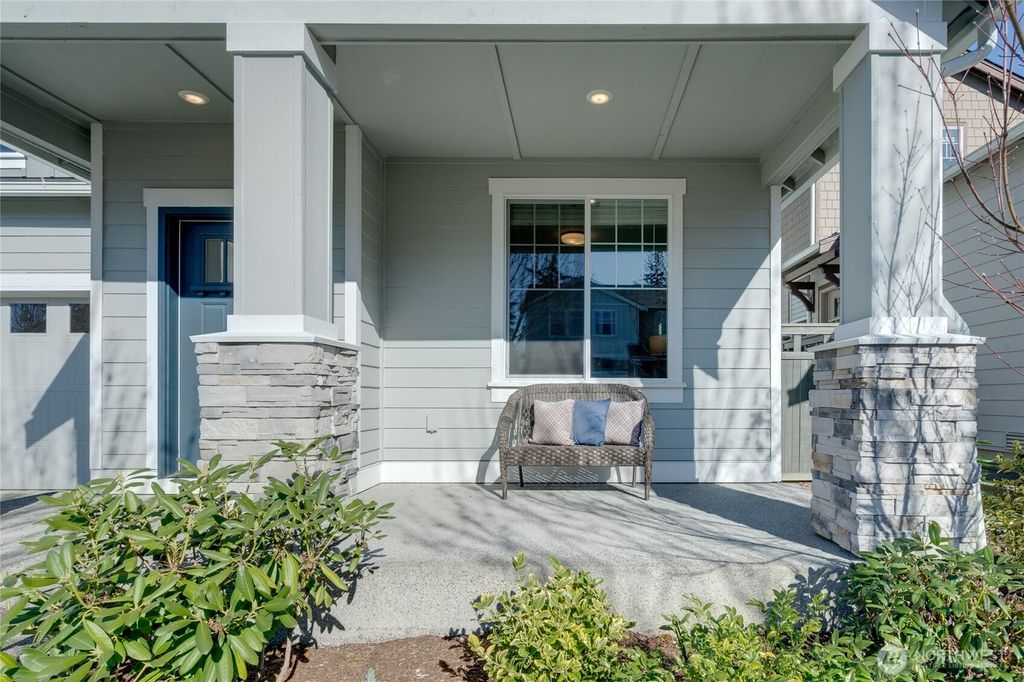 Photo of 32692 Ash Avenue SE, Black Diamond, WA 98010 (MLS # 2505801)