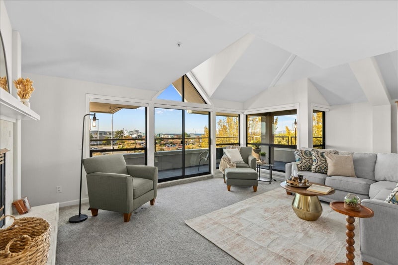 110 James Street 301