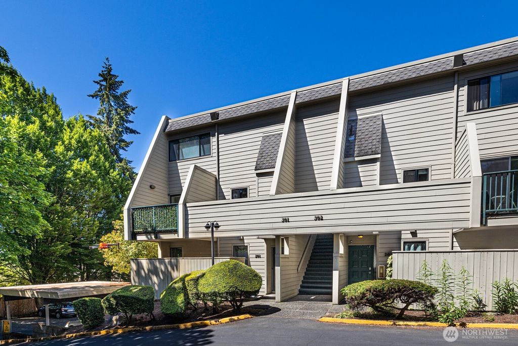 Photo of 8851 166th Avenue NE #A201, Redmond, WA 98052 (MLS # 2545826)