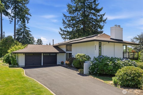 Photo of 4802 111th Avenue NE, Kirkland, WA 98033 (MLS # 2549938)