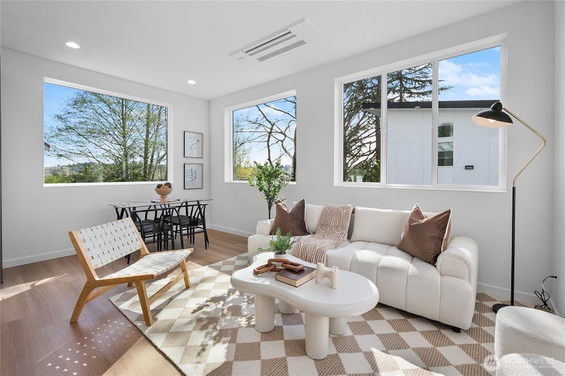1804 28th Avenue S