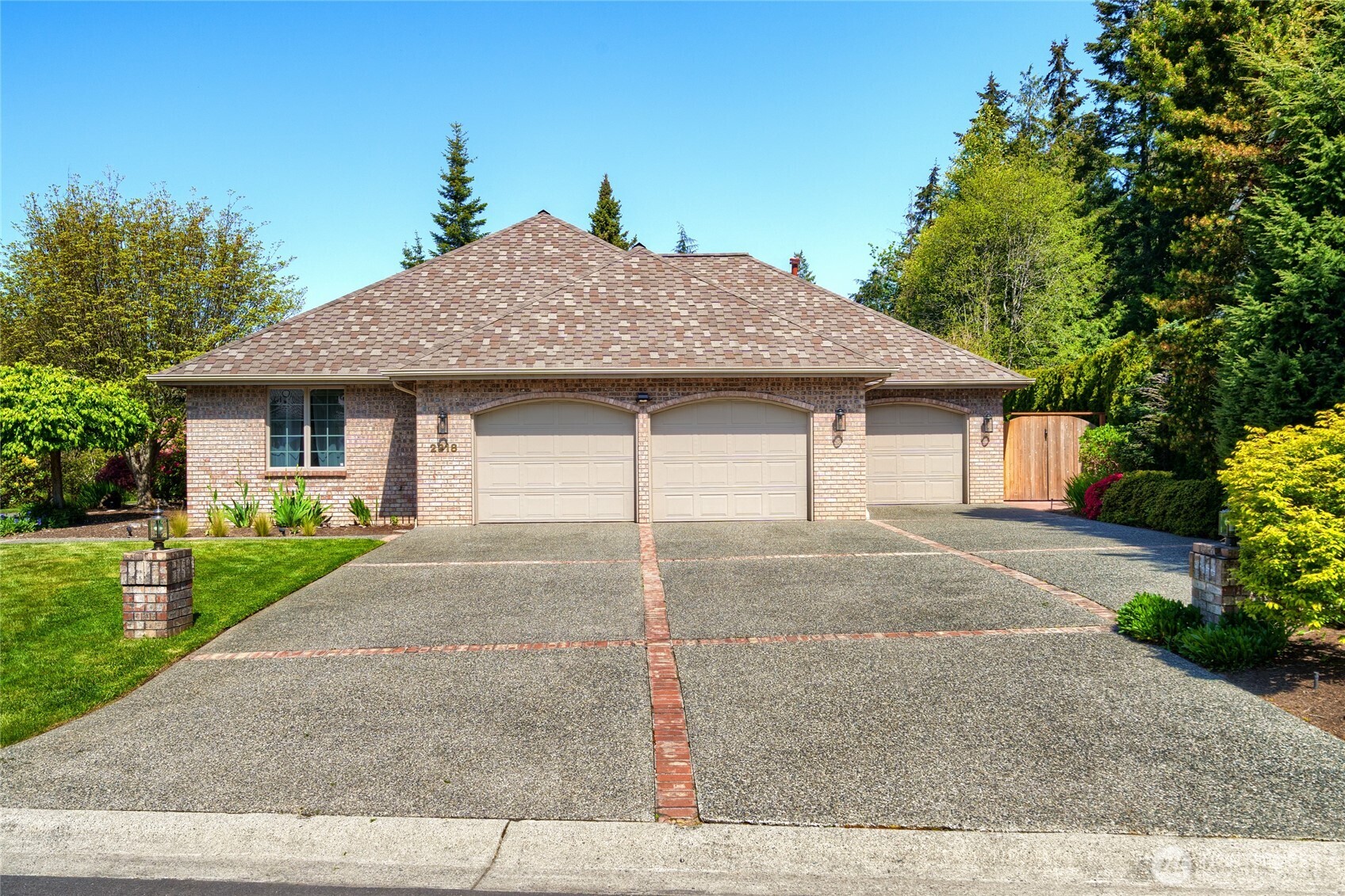 2318 Hickory Drive