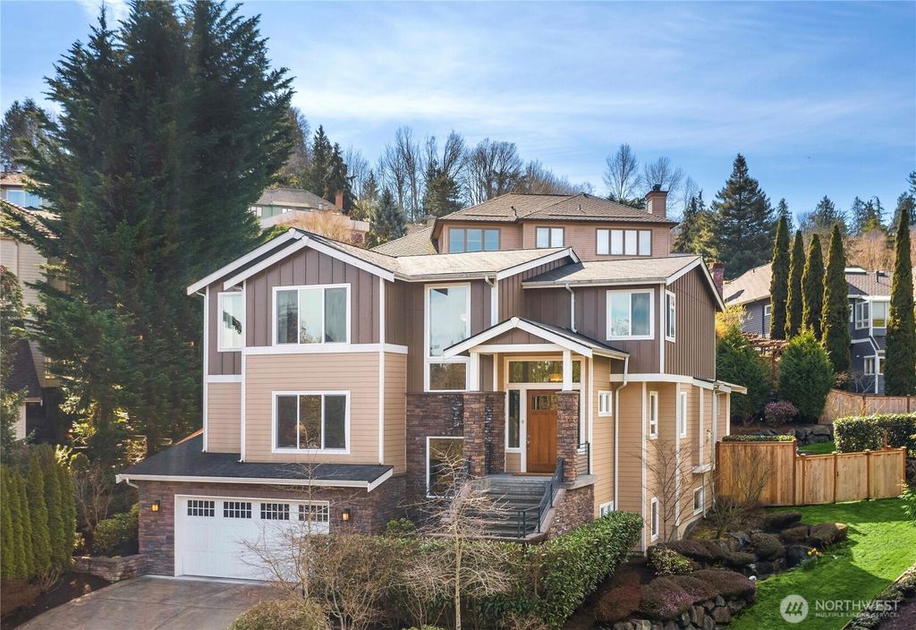 Photo of 4577 NE 89th Street, Seattle, WA 98115 (MLS # 2349400)
