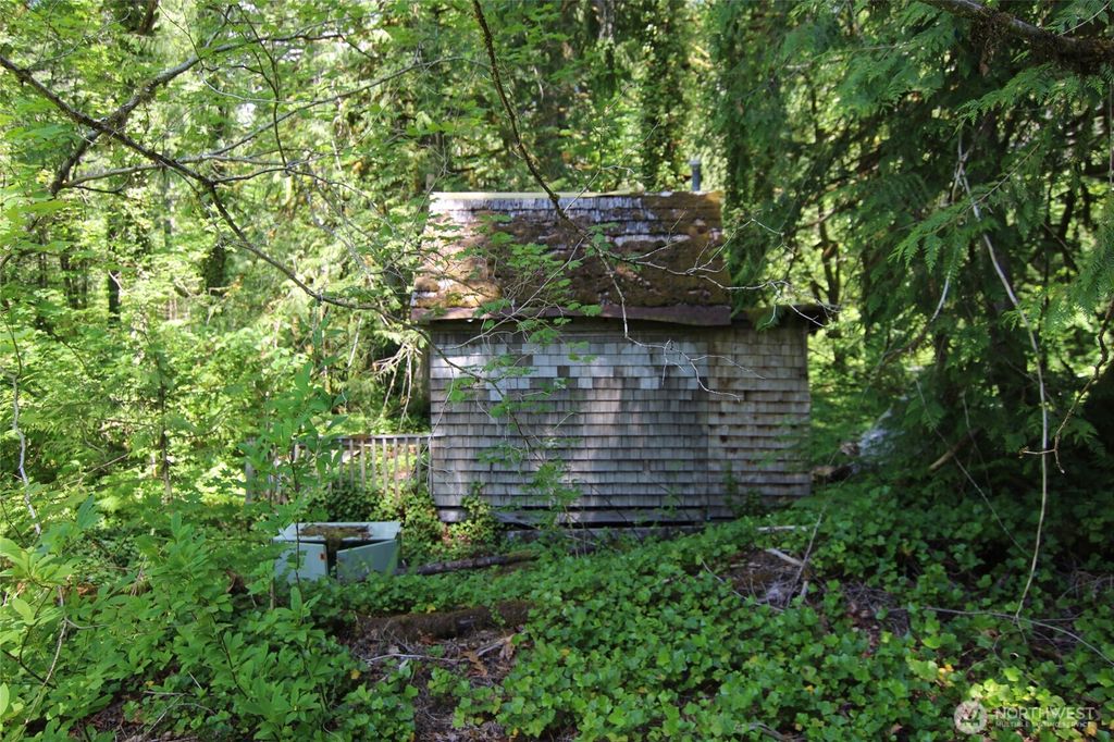 Photo of 70017 NE Old Cascade Highway, Skykomish, WA 98288 (MLS # 2341650)