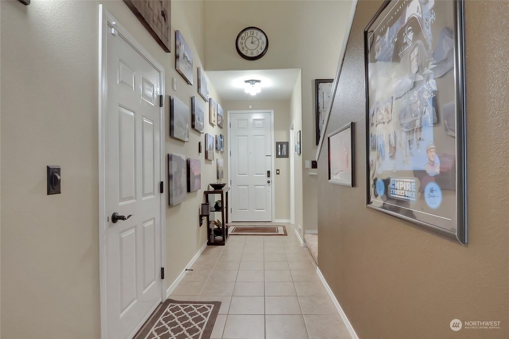 Photo of 3001 SE 10th Street #1012, Renton, WA 98058 (MLS # 2262851)