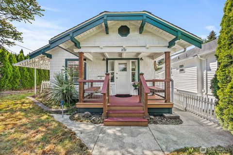 Photo of 2121 5th Street, Bremerton, WA 98312 (MLS # 2488190)