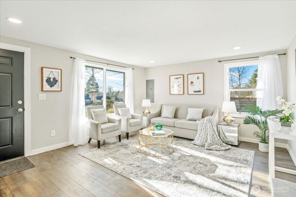 Photo of 7510 S 120th Street, Seattle, WA 98178 (MLS # 2329068)