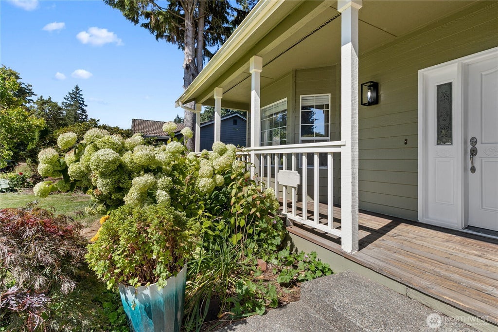 Photo of 5102 39th Avenue SE, Lacey, WA 98503 (MLS # 2575590)