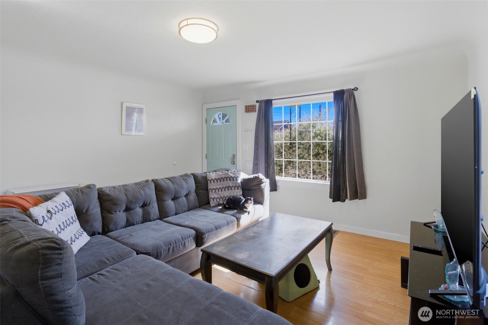 805 Roosevelt Avenue