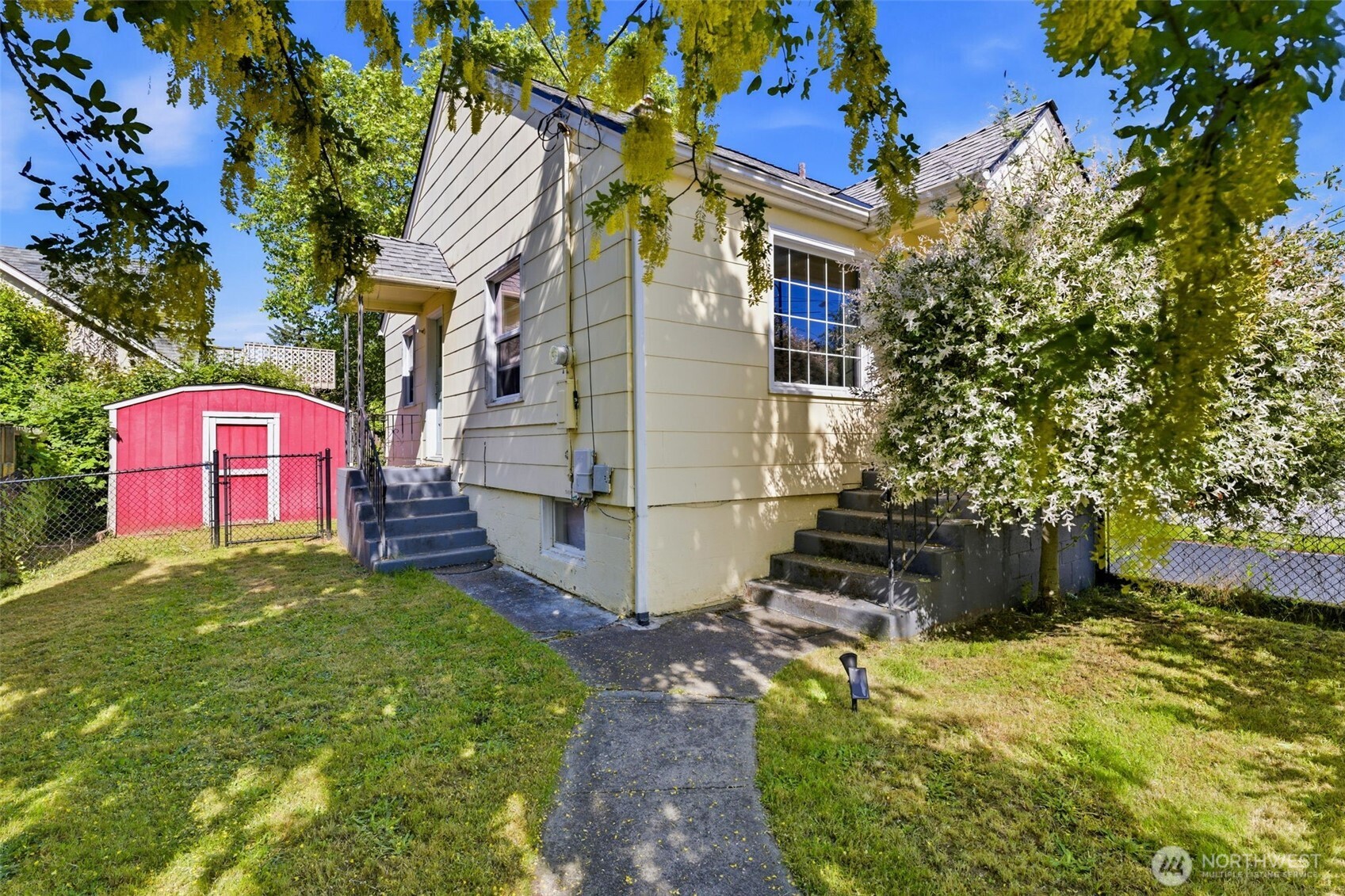 805 Roosevelt Avenue