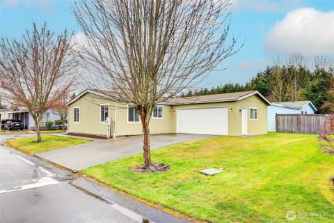 2004 95th Street E Tacoma WA 98445