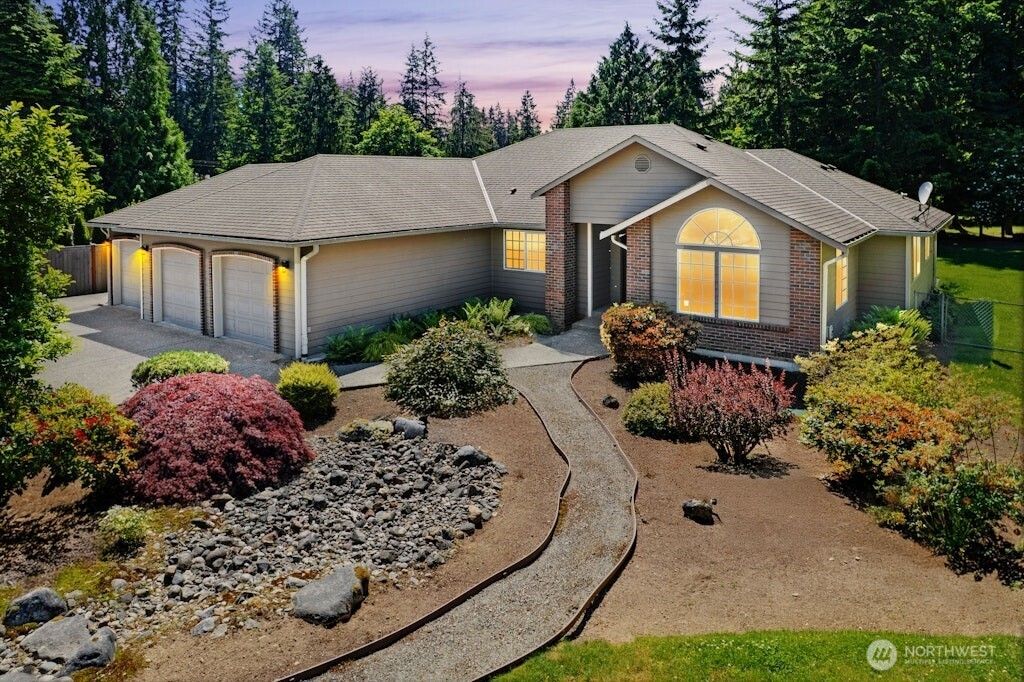 Photo of 20402 82nd Avenue SE, Snohomish, WA 98296 (MLS # 2386298)