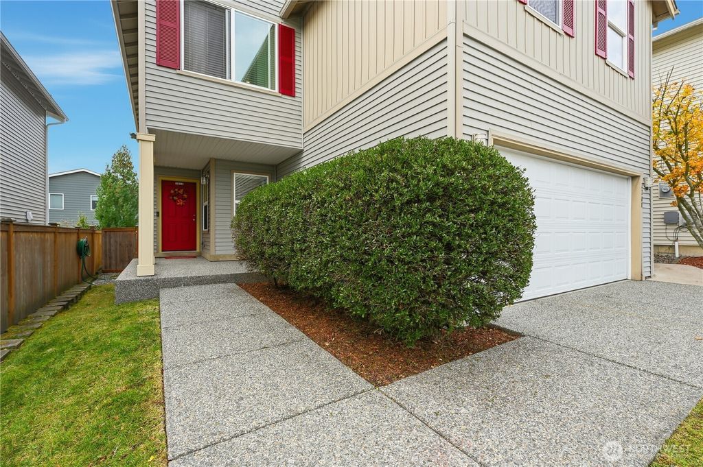 Photo of 2208 116th Drive SE, Lake Stevens, WA 98258 (MLS # 2453727)