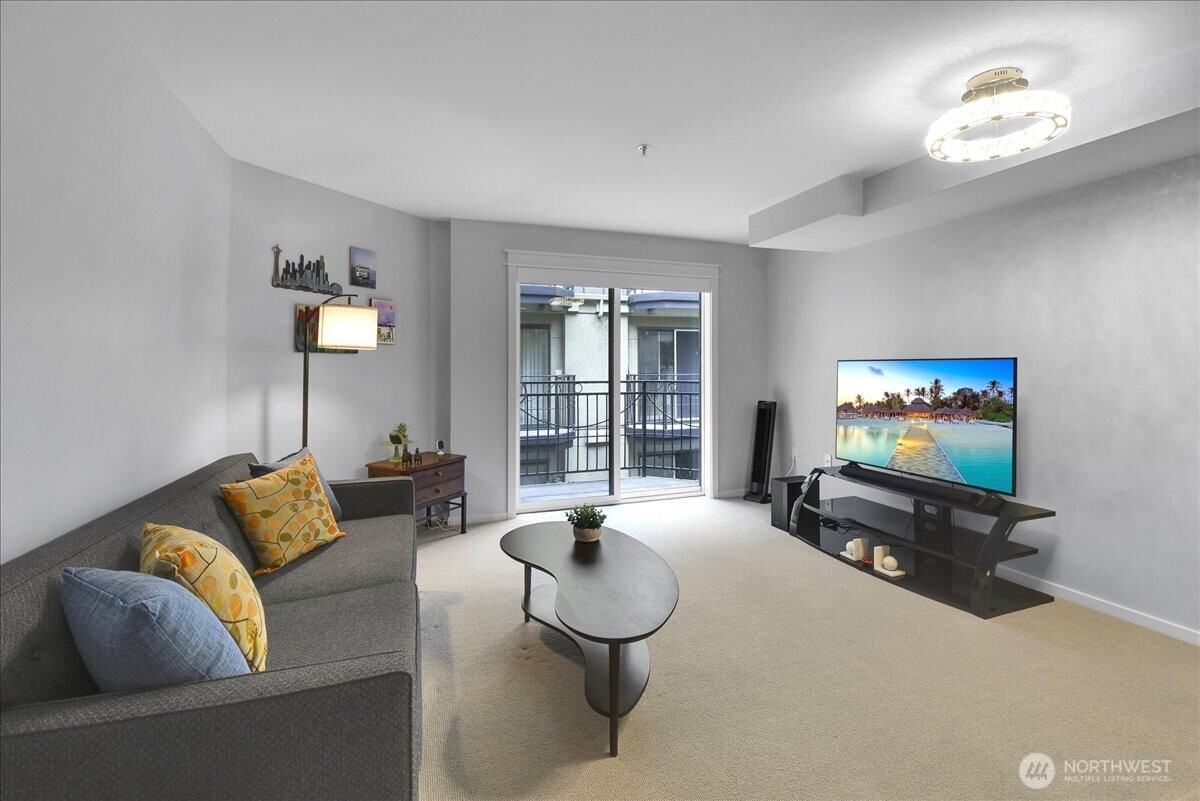 425 Vine Street 614