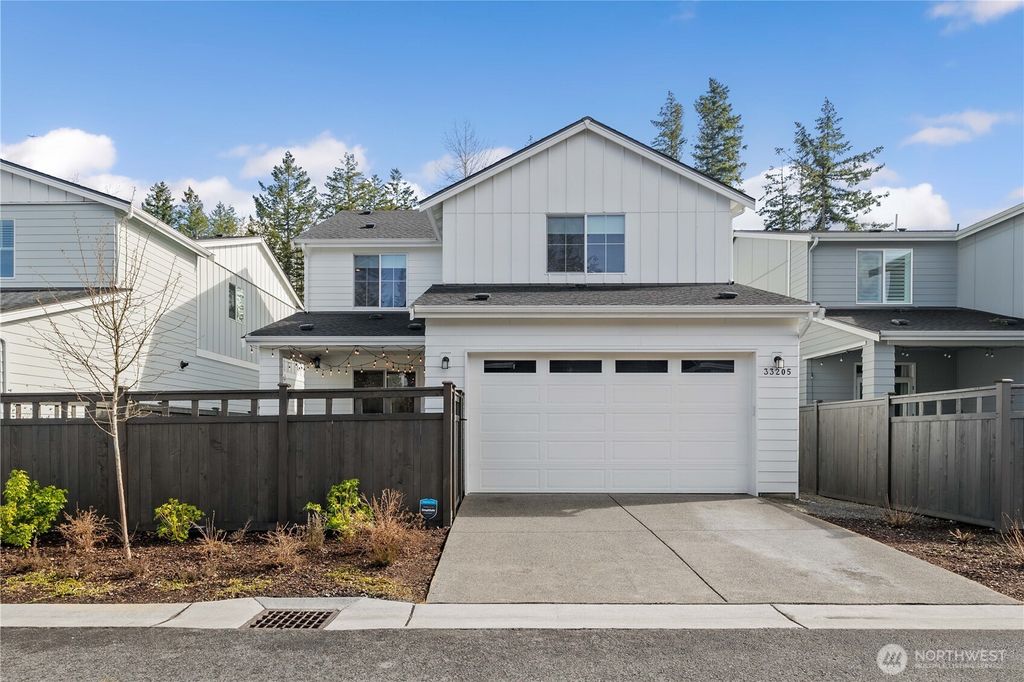 Photo of 33205 Evergreen Avenue SE, Black Diamond, WA 98010 (MLS # 2340064)