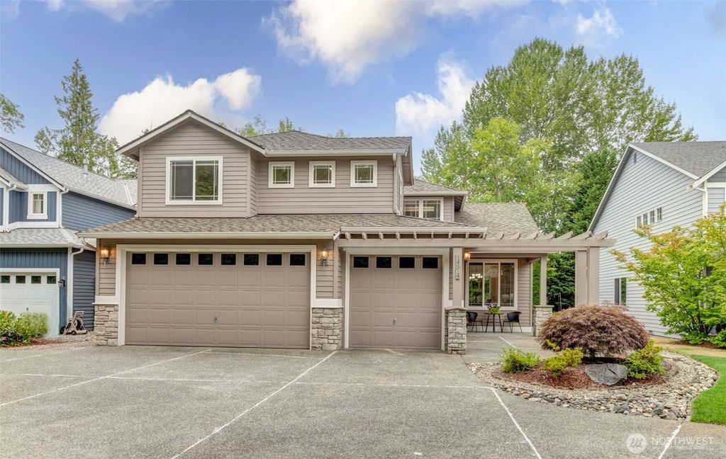 Photo of 14514 20th Avenue W, Lynnwood, WA 98087 (MLS # 2417321)