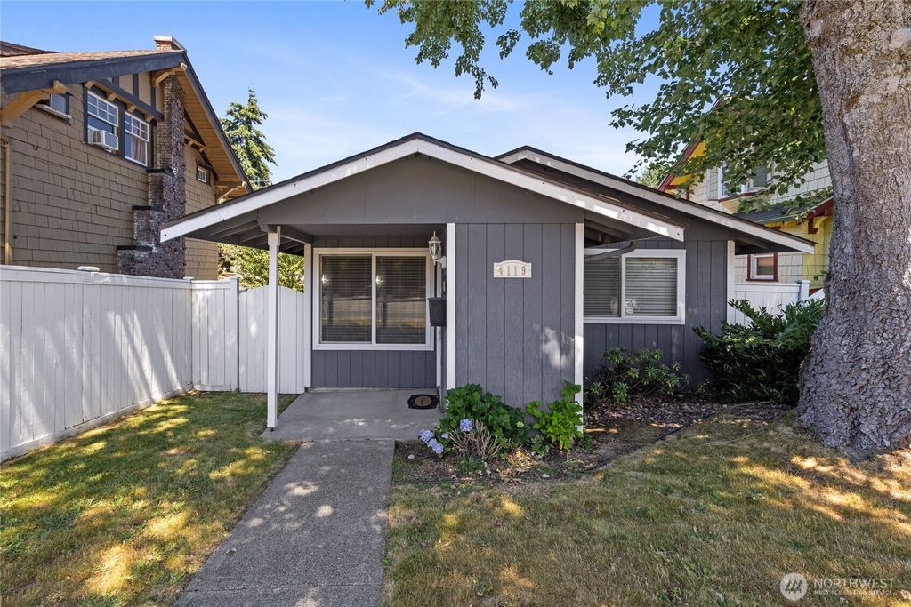 Photo of 4119 6th Avenue, Tacoma, WA 98406 (MLS # 2554983)