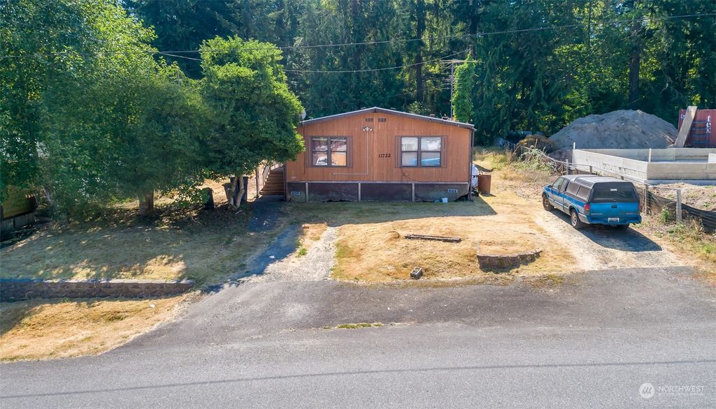 Photo of 11722 64TH Place NE, Lake Stevens, WA 98258 (MLS # 2010474)
