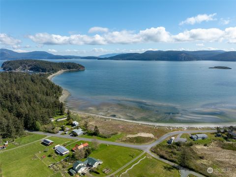 A home in Lopez Island