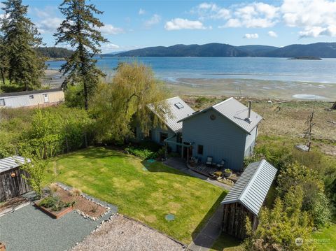 A home in Lopez Island