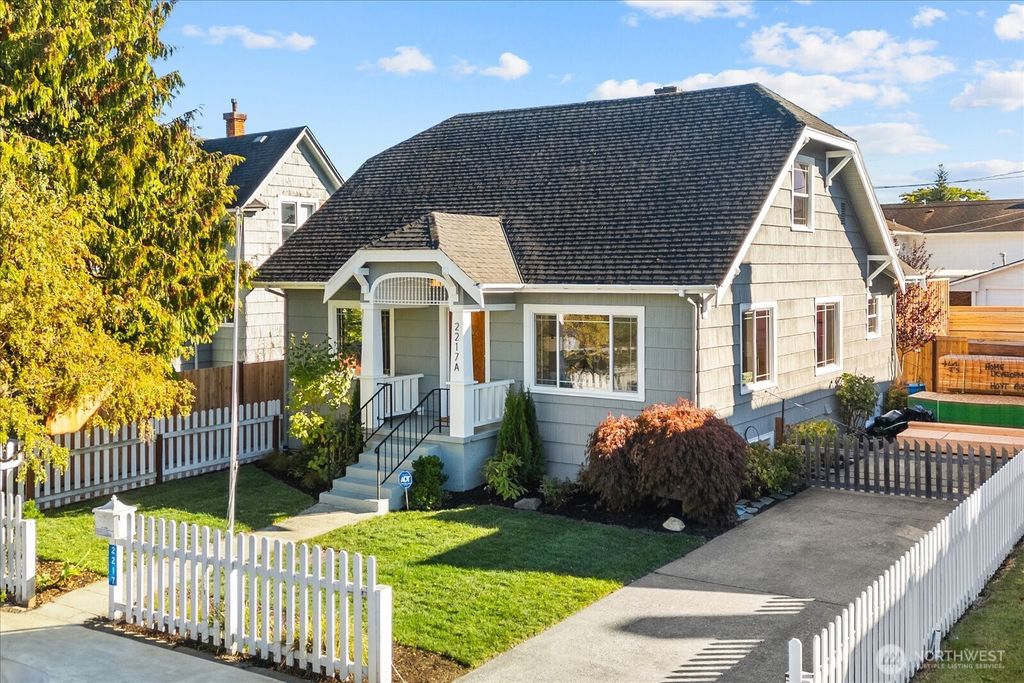 Photo of 2217 Hoyt Avenue #A, Everett, WA 98201 (MLS # 2445566)
