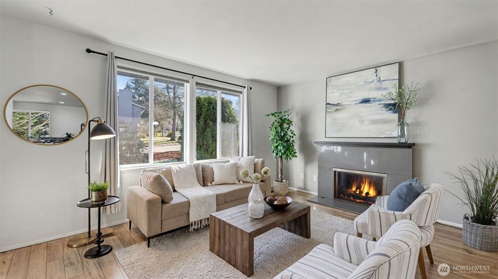 Photo of 17815 152nd Place SE, Renton, WA 98058 (MLS # 2471319)