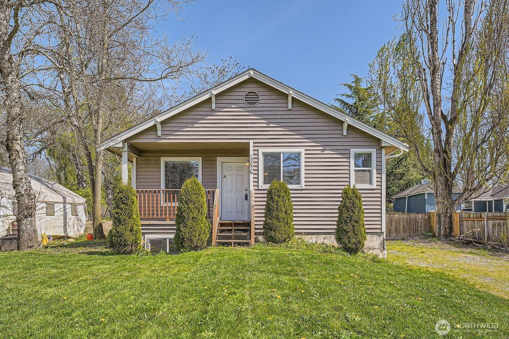 Photo of 13026 23rd Avenue S, SeaTac, WA 98168 (MLS # 2353719)
