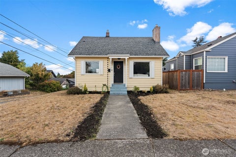 Photo of 2713 N Stevens Street, Tacoma, WA 98407 (MLS # 2582429)