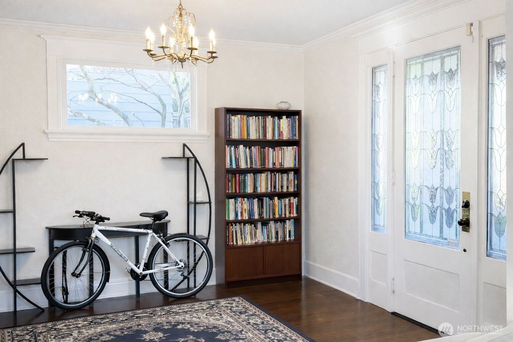 Photo of 2130 Virginia Avenue, Everett, WA 98201 (MLS # 2481164)