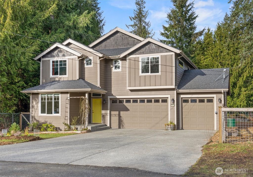 Photo of 12531 219 Place SE, Snohomish, WA 98296 (MLS # 2472187)