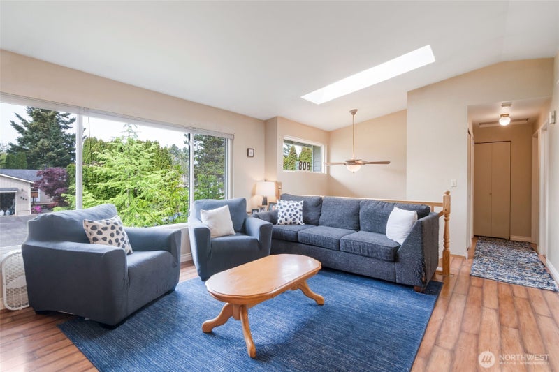 608 91st SW
