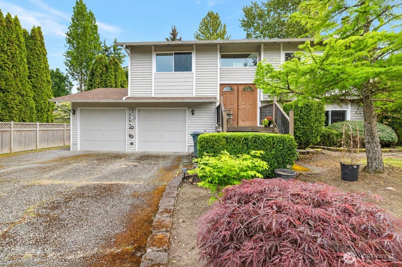 608 91st SW