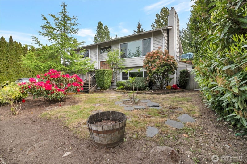 608 91st SW