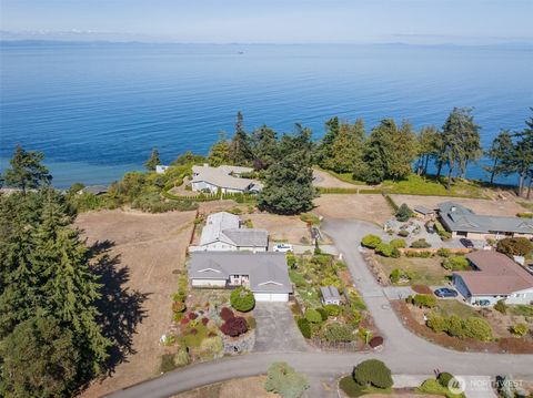 Photo of 122 Island View Road, Port Angeles, WA 98362 (MLS # 2436371)