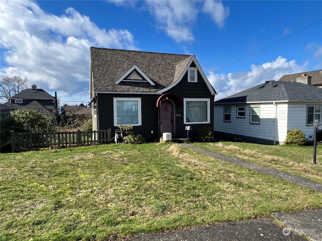 Photo of 6725 36th Avenue SW, Seattle, WA 98126 (MLS # 2042215)