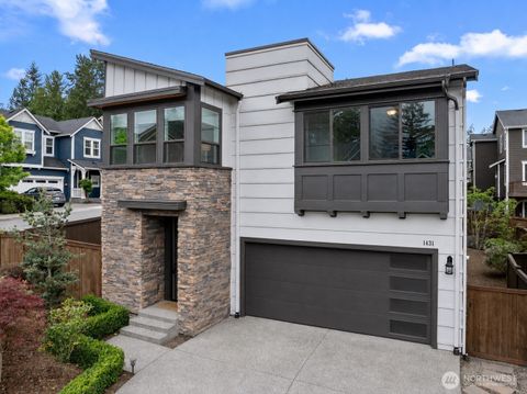 Photo of 1431 243rd Place NE, Sammamish, WA 98074 (MLS # 2521530)