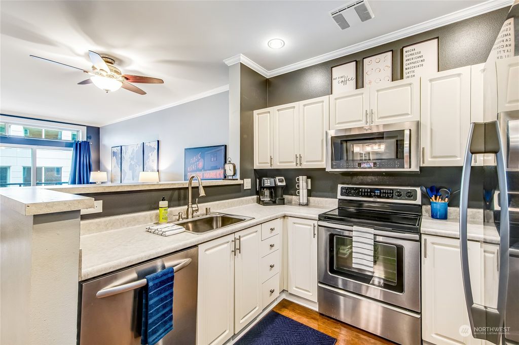 Photo of 2415 2nd Avenue #644, Seattle, WA 98121 (MLS # 2167799)