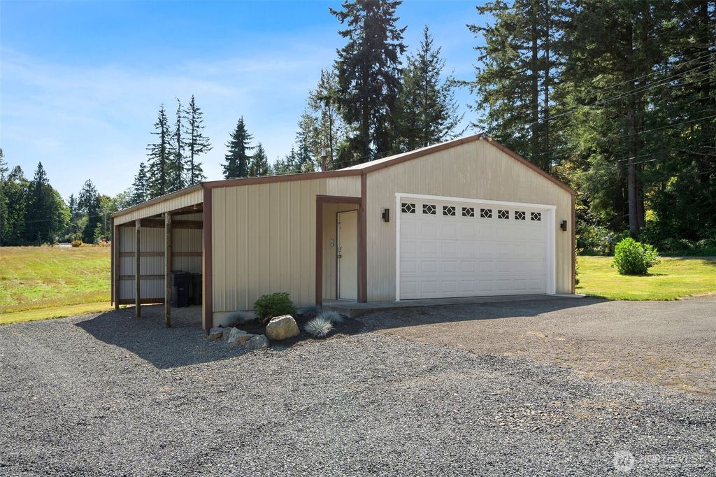 Photo of 3329 171st Avenue SE, Snohomish, WA 98290 (MLS # 2423332)